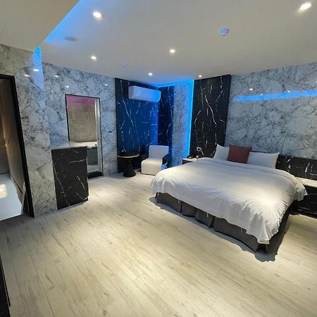 My Motel Mingjian Bagian luar foto